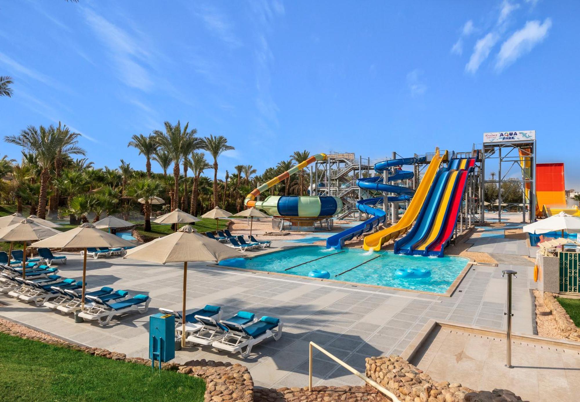 Xperience Kiroseiz Aquapark Premier-Naama Bay Hotel Sharm el-Sheikh Exterior photo Aqua Park at Hilton Sharm El Sheikh Resort